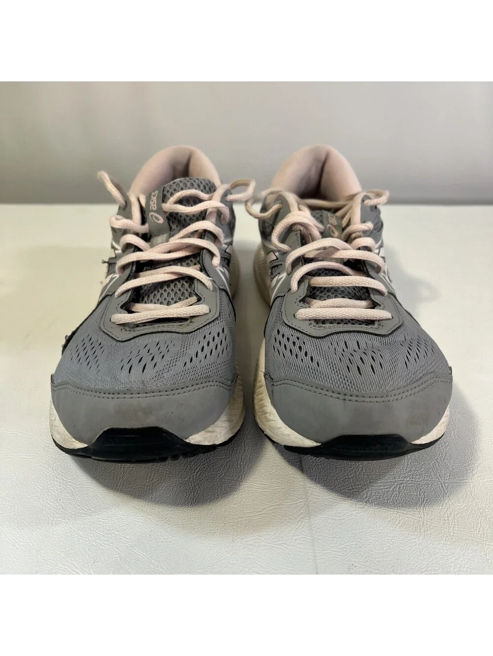 ASICS Wmn Sz 9.5 Gel Contend  Grey/Pink Running Athletic Shoes 1012A911 EUC